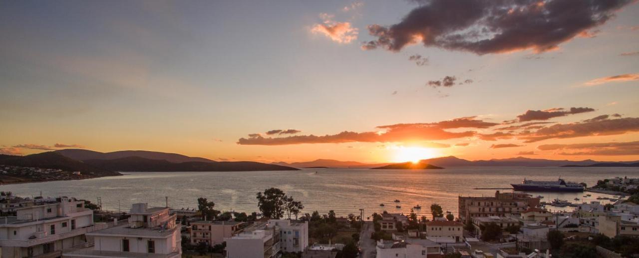 Evia Hotel & Suites Marmari  エクステリア 写真
